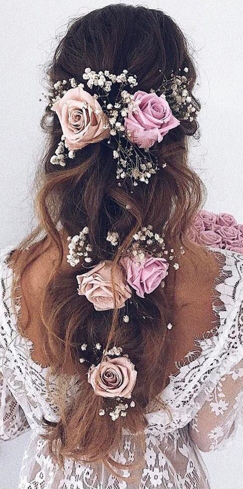 weaving hairstyles with flowers will look more perfect and more individual