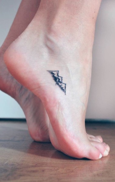  Simple and stylish little tattoo with unique personality