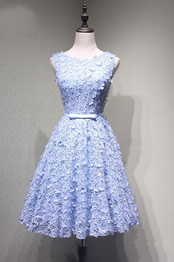 Girls always wear fashionable skirts and dresses
