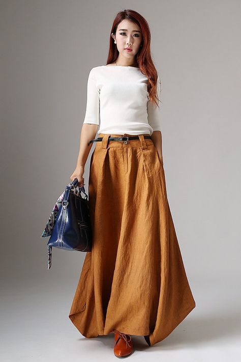 High waisted maxi skirt makes the body more sexy and attractive