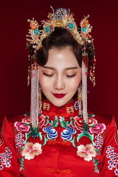 Chinese Bride; Hair Style; Matching; Hair Accessories; Tradition Hair Style; Ancient Hair Style; Weddings Hair Style; Red Hair Style; Accessories