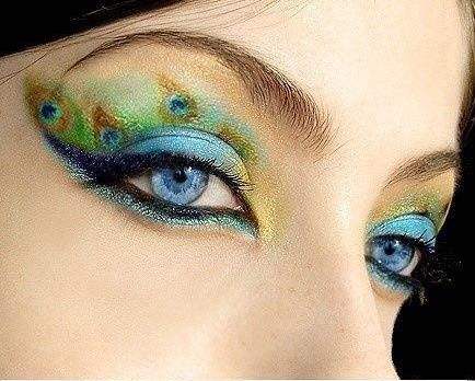 Eye Makeup ;  Colorful ; Bright Makeup ; Crazy Makeup ; Eyeshadows ; Avant Garde ; Peacocks ; Sparkle ; Inspiration;  Beautiful