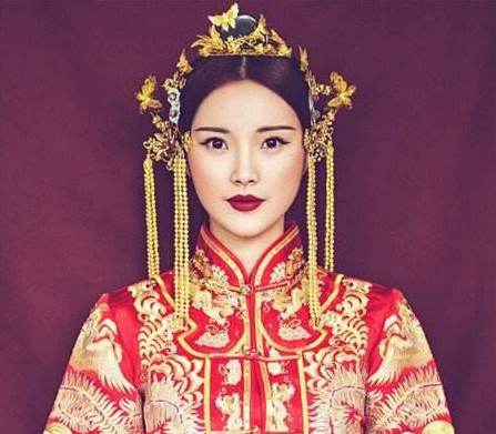 Chinese Bride; Hair Style; Matching; Hair Accessories; Tradition Hair Style; Ancient Hair Style; Weddings Hair Style; Red Hair Style; Accessories