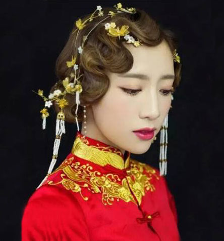 Chinese Bride; Hair Style; Matching; Hair Accessories; Tradition Hair Style; Ancient Hair Style; Weddings Hair Style; Red Hair Style; Accessories