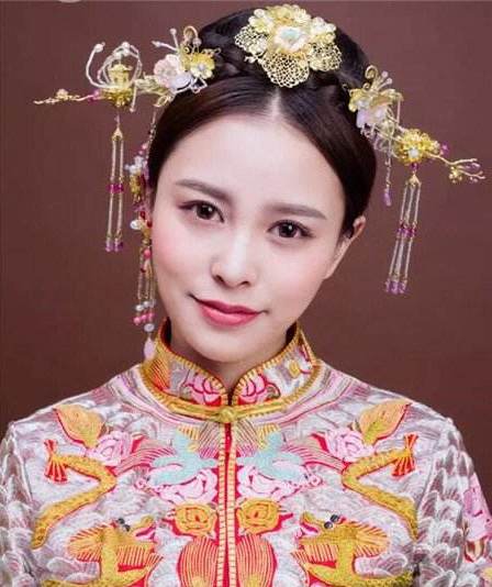 Chinese Bride; Hair Style; Matching; Hair Accessories; Tradition Hair Style; Ancient Hair Style; Weddings Hair Style; Red Hair Style; Accessories