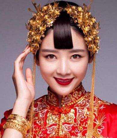 Chinese Bride; Hair Style; Matching; Hair Accessories; Tradition Hair Style; Ancient Hair Style; Weddings Hair Style; Red Hair Style; Accessories