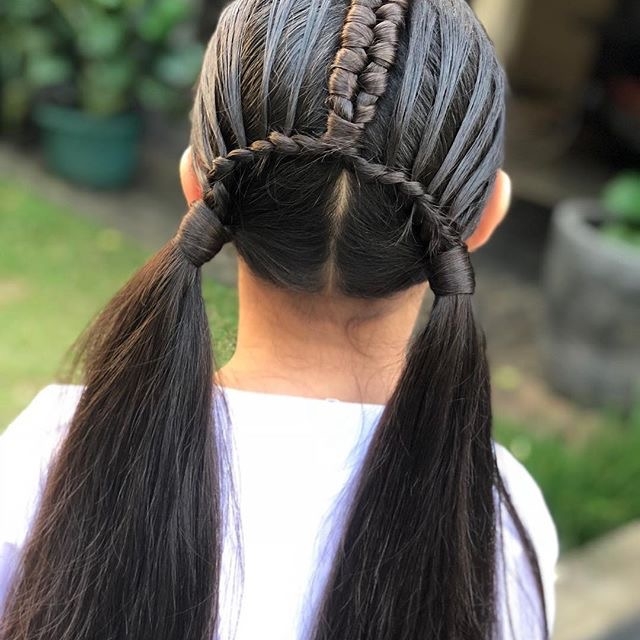 braided hairstyle、children、kids、for school、little girls、children's hairstyles、for long hair