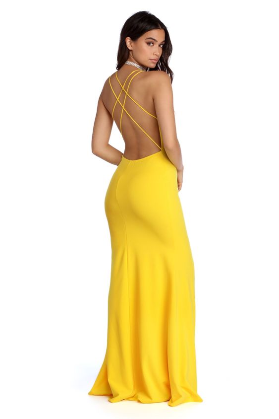 Yellow outfit;Stylish summer;Ideas and Designs;Holiday party;personality