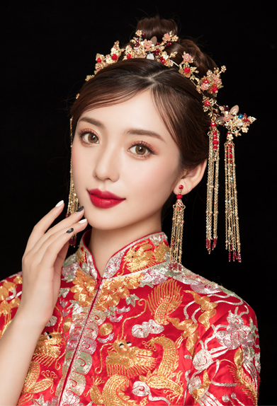 Chinese Bride; Hair Style; Matching; Hair Accessories; Tradition Hair Style; Ancient Hair Style; Weddings Hair Style; Red Hair Style; Accessories