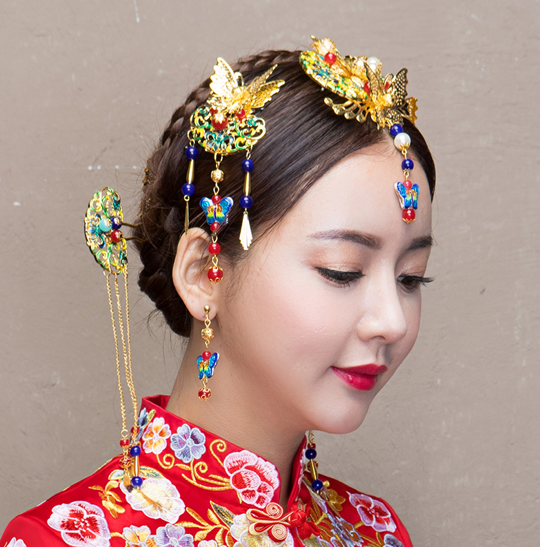 Chinese Bride; Hair Style; Matching; Hair Accessories; Tradition Hair Style; Ancient Hair Style; Weddings Hair Style; Red Hair Style; Accessories