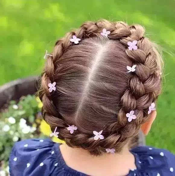 braided hairstyle、children、kids、for school、little girls、children's hairstyles、for long hair