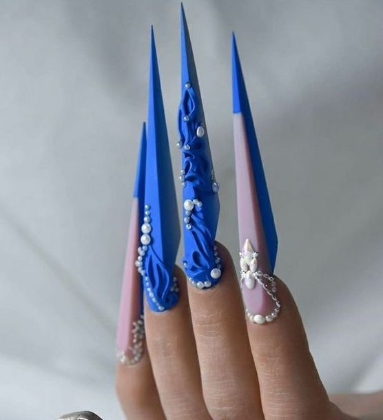 Long pointed nails; Extra long nails; Nail art; Long nail art; Sharp nails