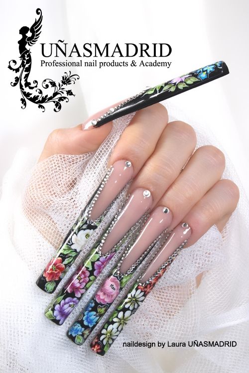 Long pointed nails; Extra long nails; Nail art; Long nail art; Sharp nails