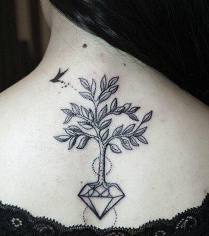 Back; small; woman; meaningful; full; spine; female