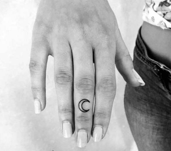 Fingers Tattoos ; Small Tattoos ; For Women ; Esymbols ; Rings Tattoos ; Mehndi Designs ; Simple Tattoos