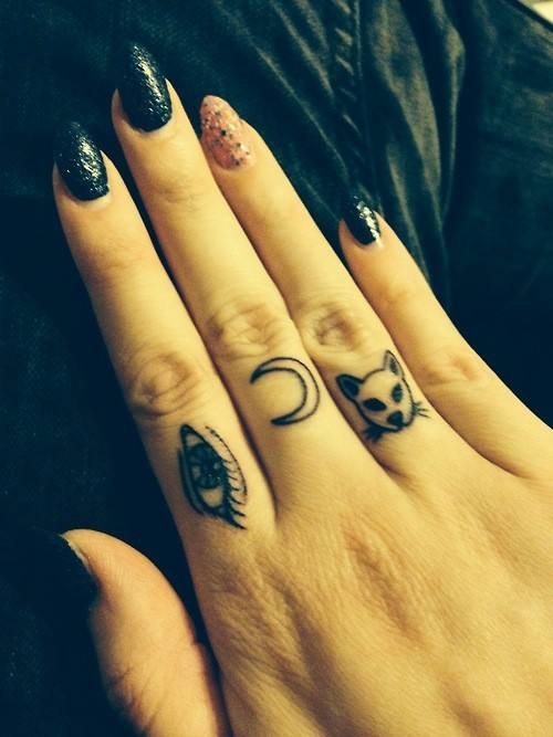 Fingers Tattoos ; Small Tattoos ; For Women ; Esymbols ; Rings Tattoos ; Mehndi Designs ; Simple Tattoos