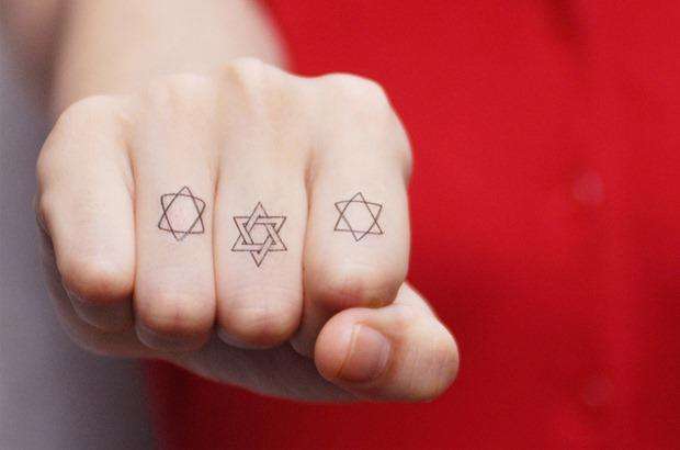 Fingers Tattoos ; Small Tattoos ; For Women ; Esymbols ; Rings Tattoos ; Mehndi Designs ; Simple Tattoos