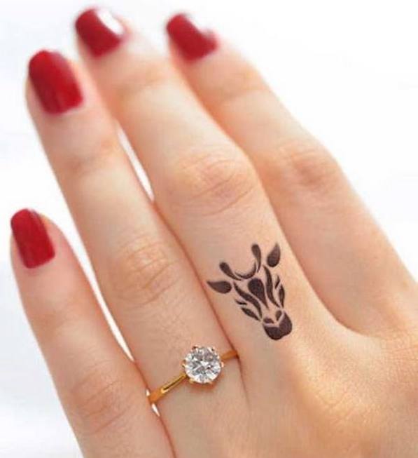 Fingers Tattoos ; Small Tattoos ; For Women ; Esymbols ; Rings Tattoos ; Mehndi Designs ; Simple Tattoos