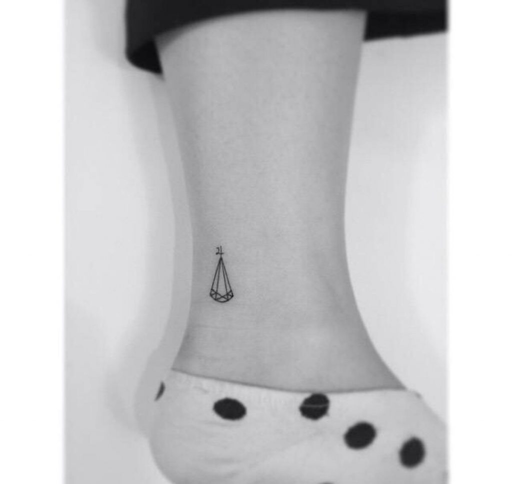 Foot Tattoos;Small Tattoos;For Women;Summer;Traditional;Unique;