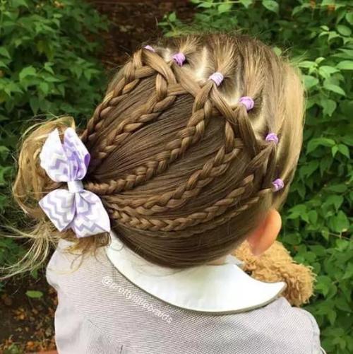 braided hairstyle、children、kids、for school、little girls、children's hairstyles、for long hair