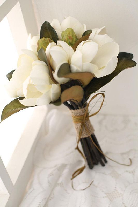 Bouquet; Bride; Wedding; Bridal Jewelry; Flowers, Creative Bouquets; Fresh Bouquets