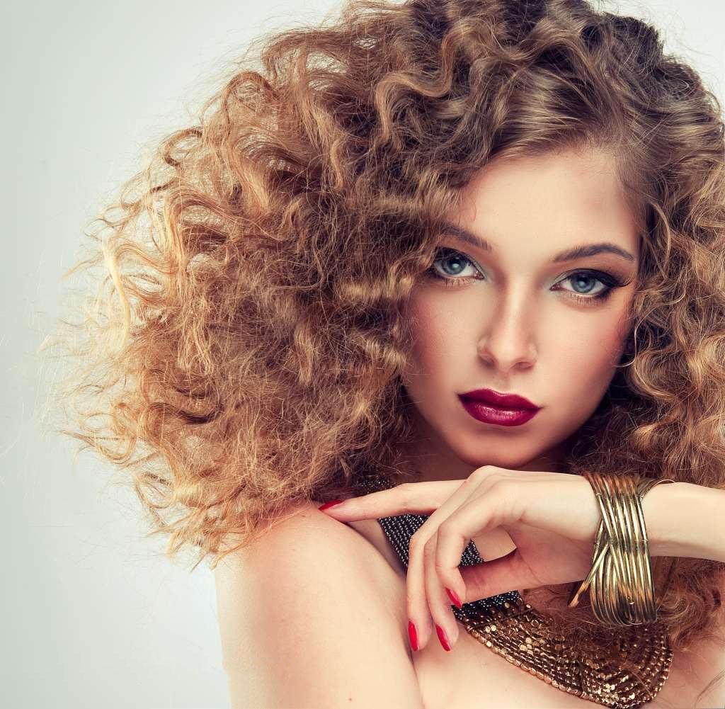 Hair Styling; Curly Hair Style; Long Hair Style; Short Hair Style; Temperament Hairstyle; Tersonalized Hairstyle