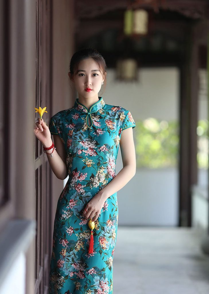 Cheongsam; Temperament Clothing; Chinese Costumes; Classical Costumes; Cheongsam Design; Wedding Cheongsam; Cheongsam Skirt
