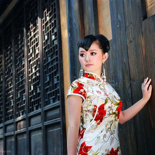 Cheongsam; Temperament Clothing; Chinese Costumes; Classical Costumes; Cheongsam Design; Wedding Cheongsam; Cheongsam Skirt