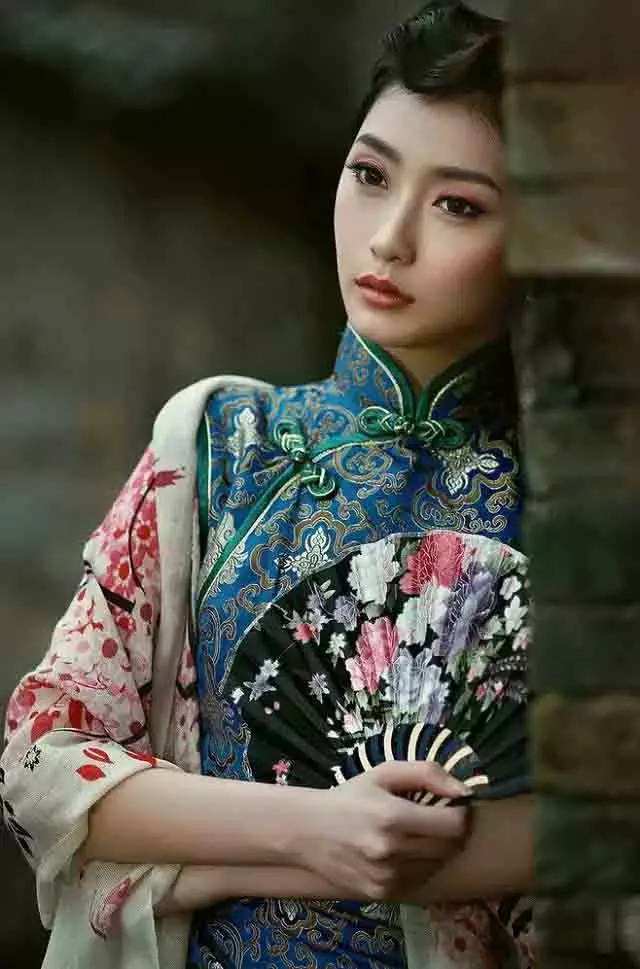 Cheongsam; Temperament Clothing; Chinese Costumes; Classical Costumes; Cheongsam Design; Wedding Cheongsam; Cheongsam Skirt