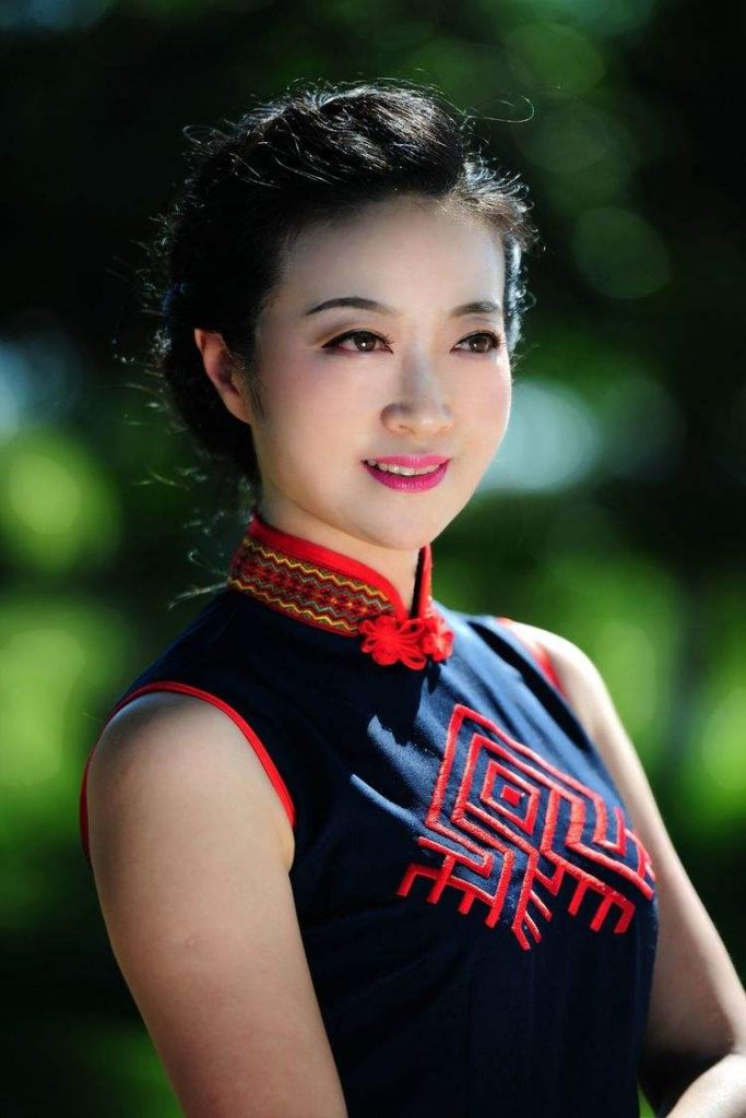 Cheongsam; Temperament Clothing; Chinese Costumes; Classical Costumes; Cheongsam Design; Wedding Cheongsam; Cheongsam Skirt