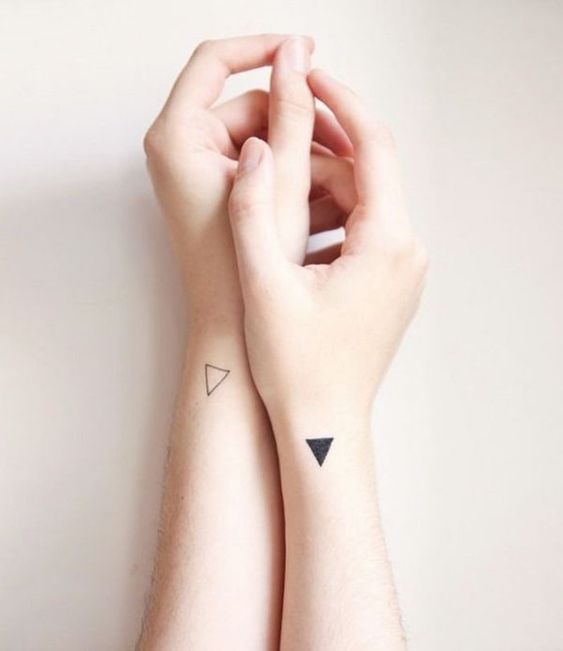 Tattoos; Small Tattoos; Couple Tattoos; Creative Tattoos; Love Tattoos; Romantic Tattoos; Meaningful Tattoos; Friend Tattos；Heart; Rose Tattoos; Animal Tattoos; Arm Tattoos; Finger Tattoos