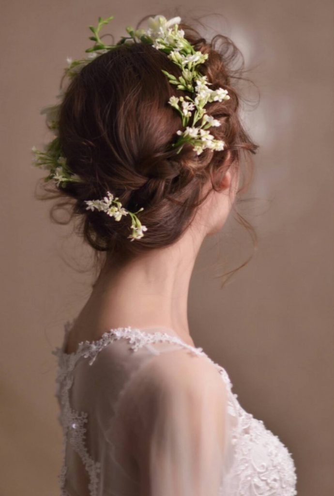 Bride hairstyle ;half up half down;for long hair;front view;medium length;with veil;down curls;wedding ideas