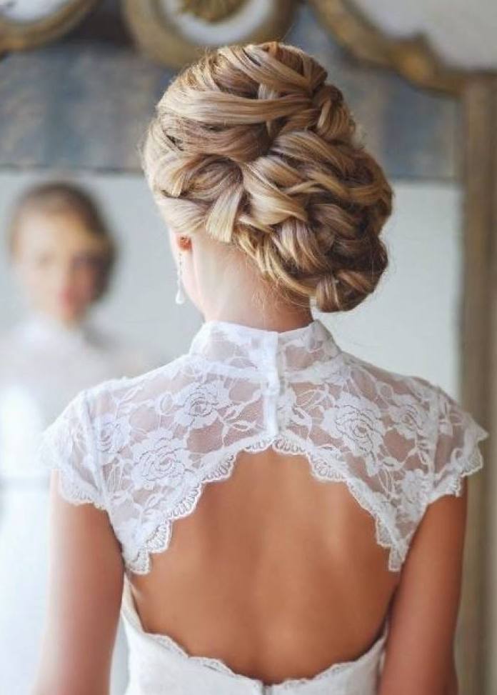 Bride hairstyle ;half up half down;for long hair;front view;medium length;with veil;down curls;wedding ideas