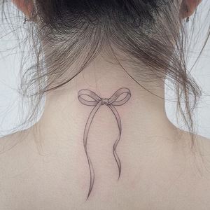 Back Tattoo; Small Tattoo； Tattoo For Woman; Meaningful Tattoo; Spine Tattoo; Female Tattoo