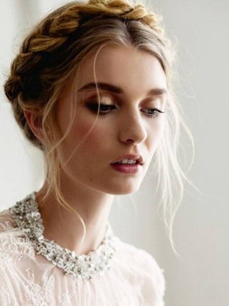 Bride hairstyle ;half up half down;for long hair;front view;medium length;with veil;down curls;wedding ideas