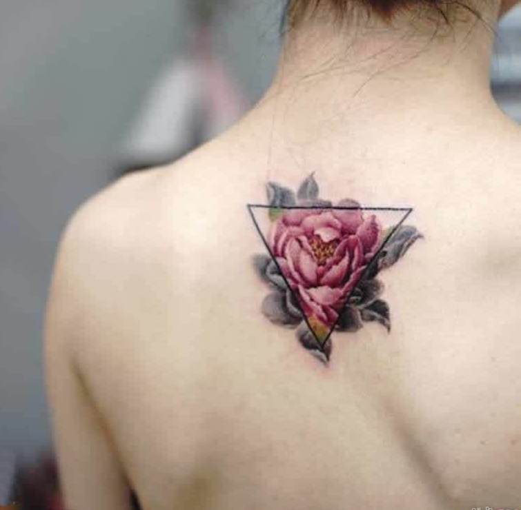 Back Tattoo; Small Tattoo； Tattoo For Woman; Meaningful Tattoo; Spine Tattoo; Female Tattoo