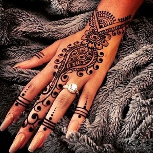 Small Tattoo ;For Women Tattoo;Hand Back Tattoo ;Feminine Tattoo;Cool Tattoo ;Flower Tattoo;Simple Tattoo