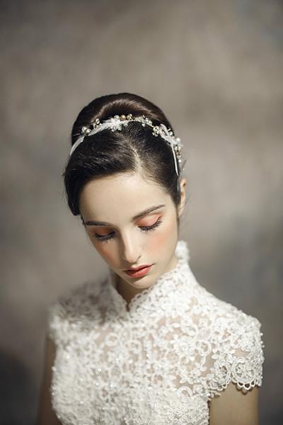 hair accessories；DIY；wedding；European style；Bridal hairstyle；for long hair；with veil;Wedding