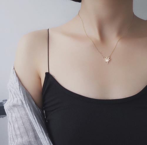 Simple; ayered; fine necklace; clavicle necklace; dainty; silver necklace; meaningful; Dainty Circle Necklace, Karma Necklace, Gold Circle Necklace, Minimalist Necklace, Layering Necklace, Tiny Pendant Necklace, Gold Necklace