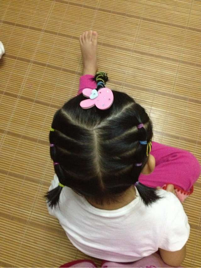 Hairstyle 、Children、Kids、For School、Little Girls、Children's Hairstyles、For Long Hair、Cute Child、Child Photography；Braided Hairstyle；Editing
