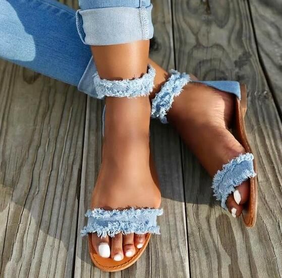 Shoes; Sandals; Slippers; Flat Shoes; High Heels;Comfortable Sandals; Strappy Sandals; Platform Sandals;Leather Sandals; Gladiator Sandals; Wear; Birkenstock Sandals;Wedge Sandals