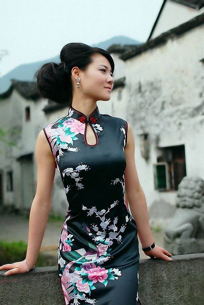 Cheongsam; Temperament Clothing; Chinese Costumes; Classical Costumes; Cheongsam Design; Wedding Cheongsam; Cheongsam Skirt;Traditional Costumes; Chinese Elements; Chinese Culture; Hanfu