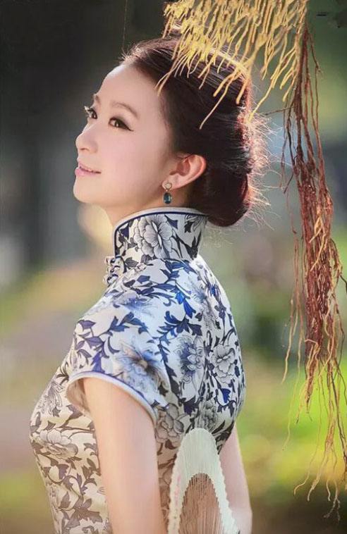 Cheongsam; Temperament Clothing; Chinese Costumes; Classical Costumes; Cheongsam Design; Wedding Cheongsam; Cheongsam Skirt;Traditional Costumes; Chinese Elements; Chinese Culture; Hanfu