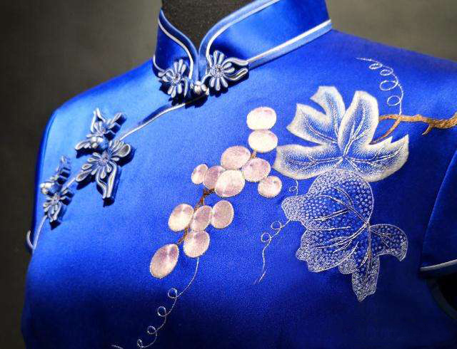 Cheongsam; Temperament Clothing; Chinese Costumes; Classical Costumes; Cheongsam Design; Wedding Cheongsam; Cheongsam Skirt;Traditional Costumes; Chinese Elements; Chinese Culture; Hanfu