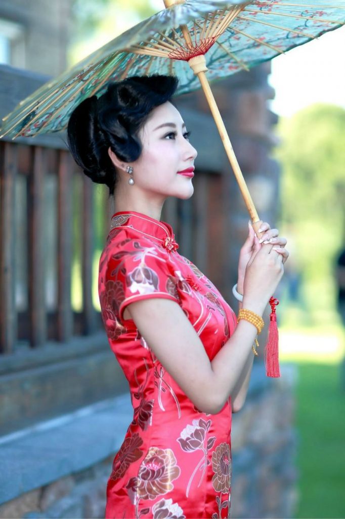 Cheongsam; Temperament Clothing; Chinese Costumes; Classical Costumes; Cheongsam Design; Wedding Cheongsam; Cheongsam Skirt;Traditional Costumes; Chinese Elements; Chinese Culture; Hanfu